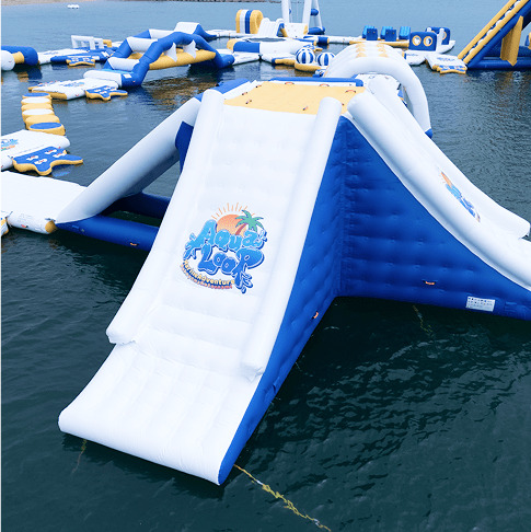 スライドタワー